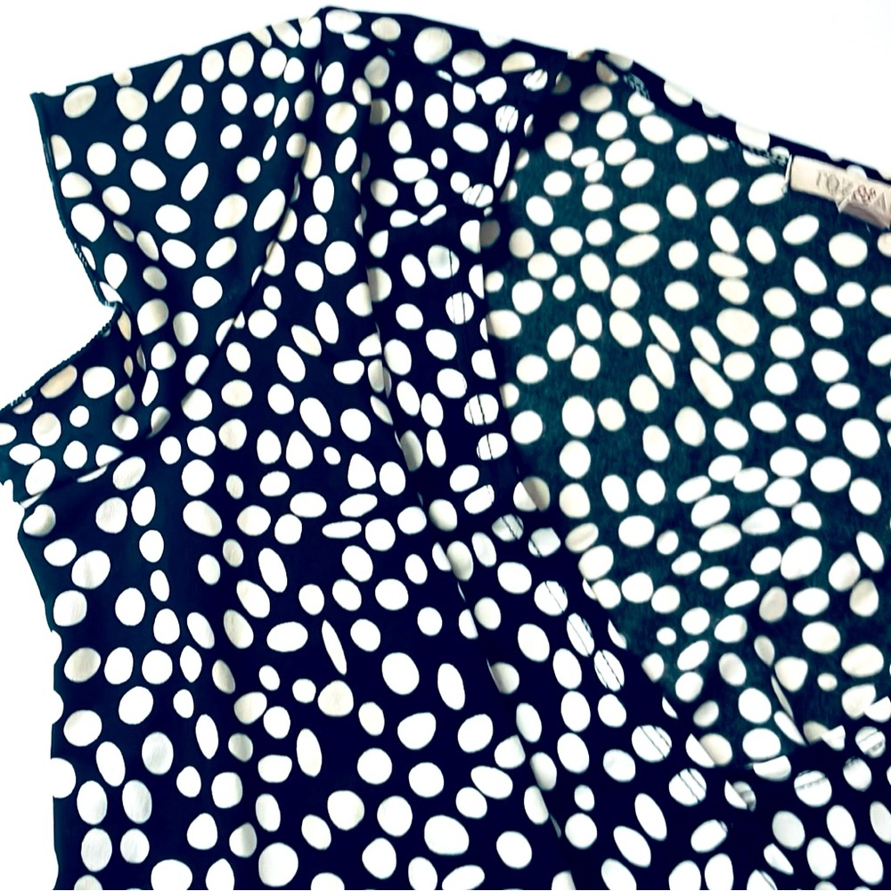 T43 Roz & Ali Ruched Polka Dot Top - Picture 3 of 6